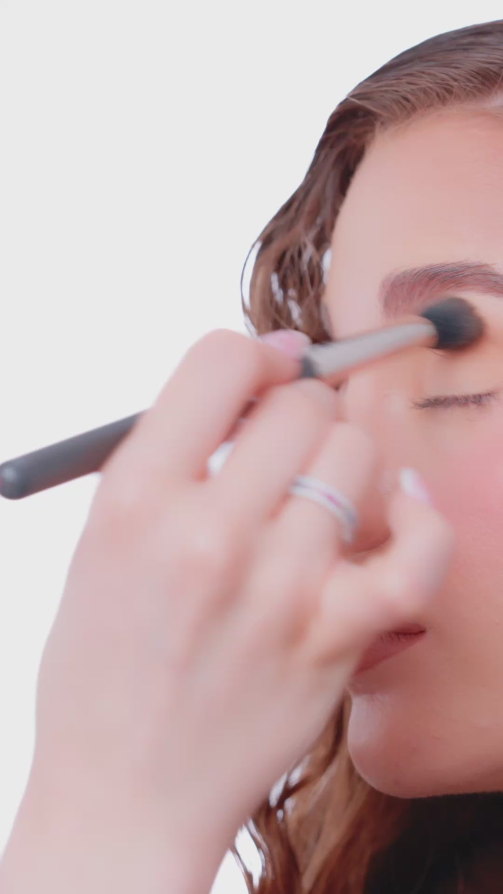 REVERSE CAT EYE