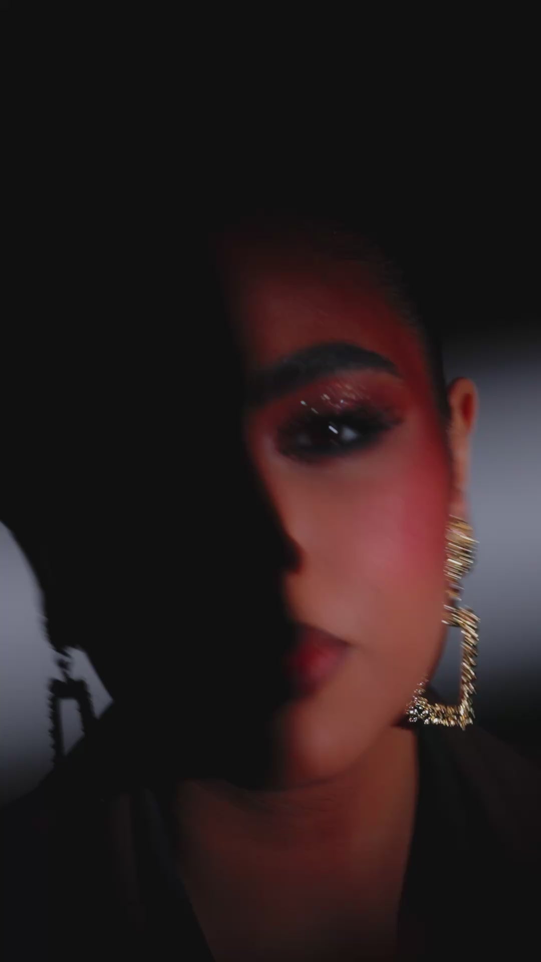 SMOKY EYE